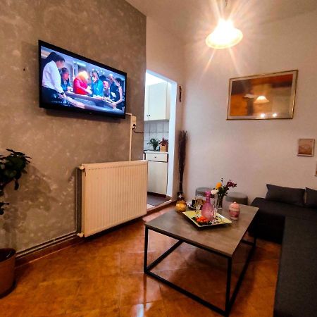 Kastra Bella 2 Bedroom Condo In Corfu Town Exterior photo